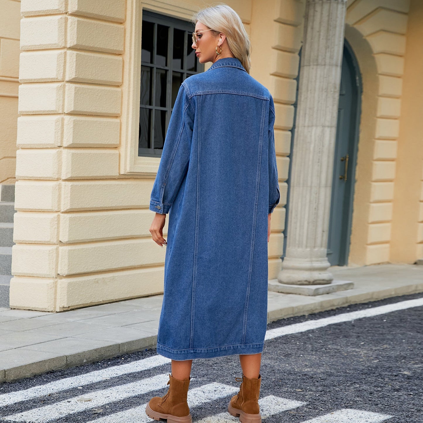 Long Denim Jacket – Chic Layering for Effortless Style 3
