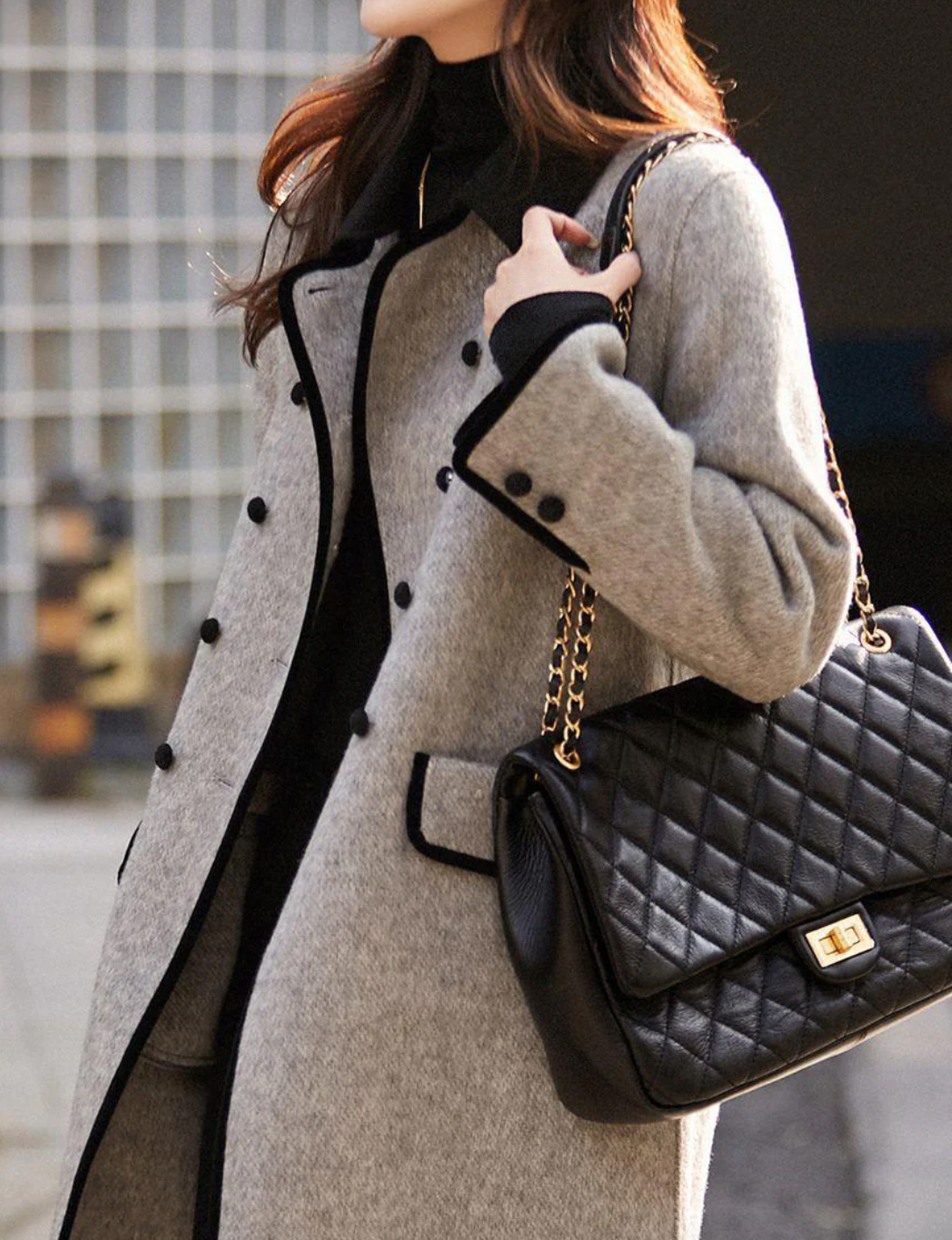 Long Women's Jacket – Cozy Design with Front Pockets for Winter 1