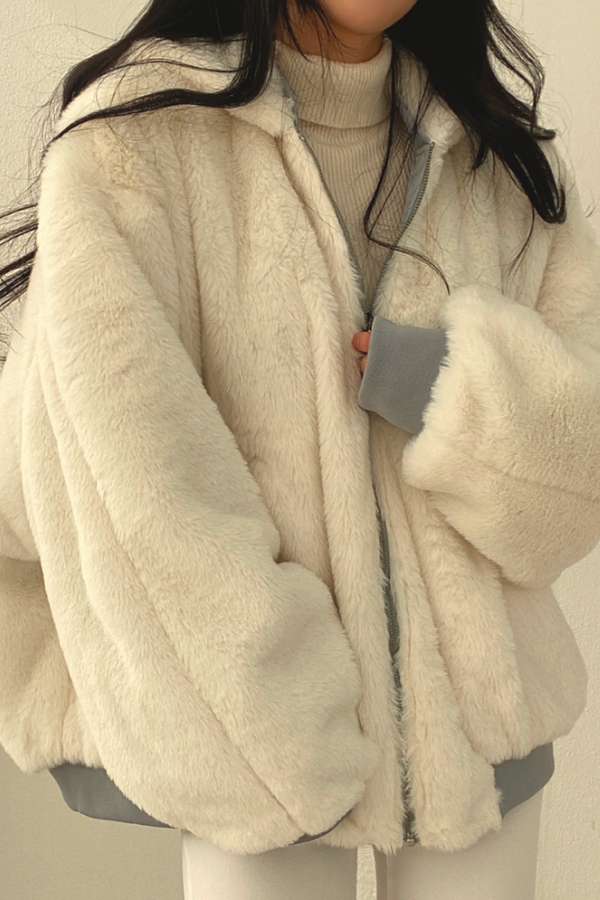 Stylish Sherpa-Lined Jacket – Cozy Warmth for Winter Days 2