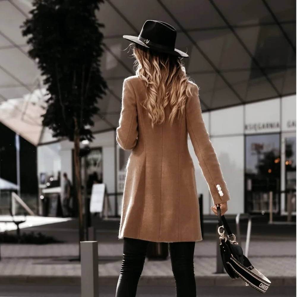 Women's Double-Breasted Trench Coat – Timeless Style & Warmth 3
