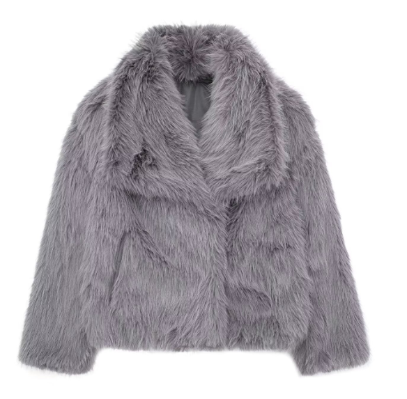 Women's Faux Fur Winter Coat – Elegant Oversized Collar Design 4