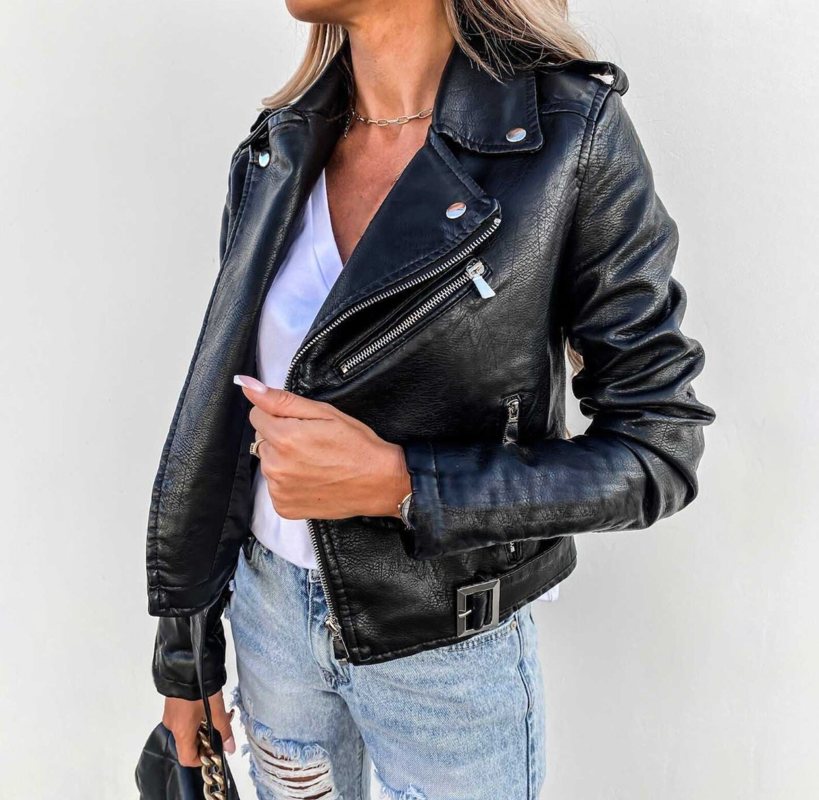 Women's Leather Biker Jacket – Stylish & Warm for Winter 3