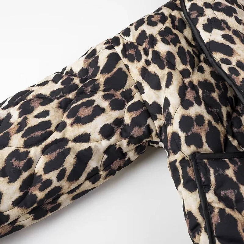 Women's Leopard Print Jacket – Chic Comfort for Casual Style 3