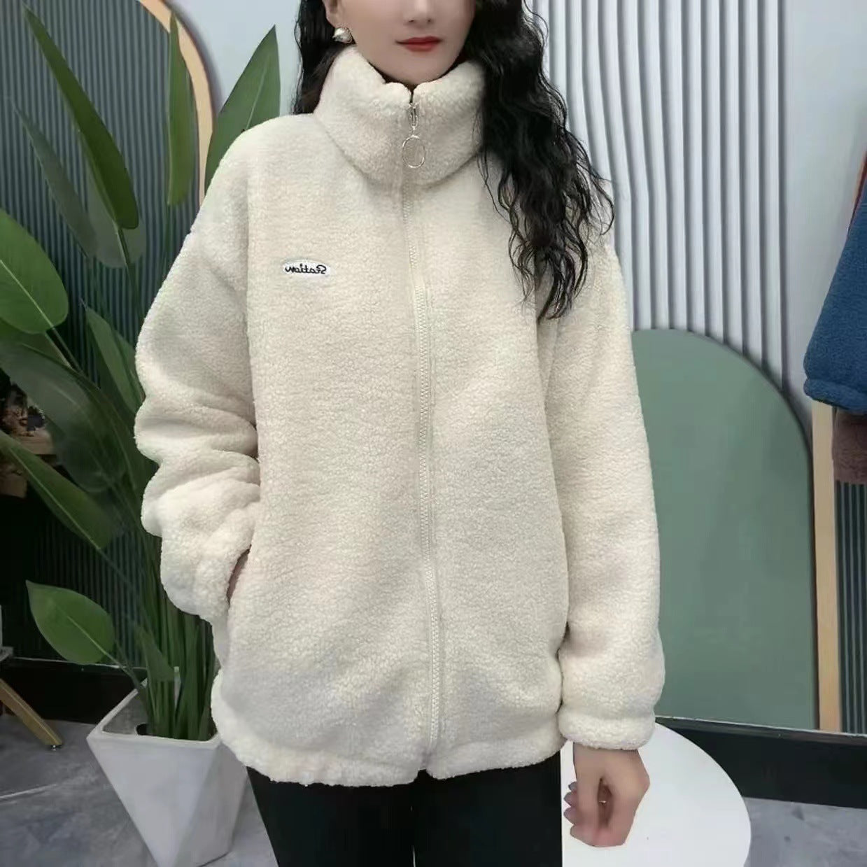 Women’s Loose-Fit Teddy Jacket – Cozy Drop-Shoulder Design 2