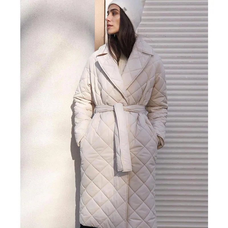 Women's Mid-Length Quilted Jacket – Elegant Lace Design for Winter 2