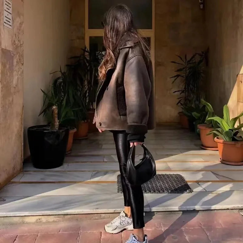 Women's Oversized Pilot Jacket – Cozy Teddy Lining for Winter 3