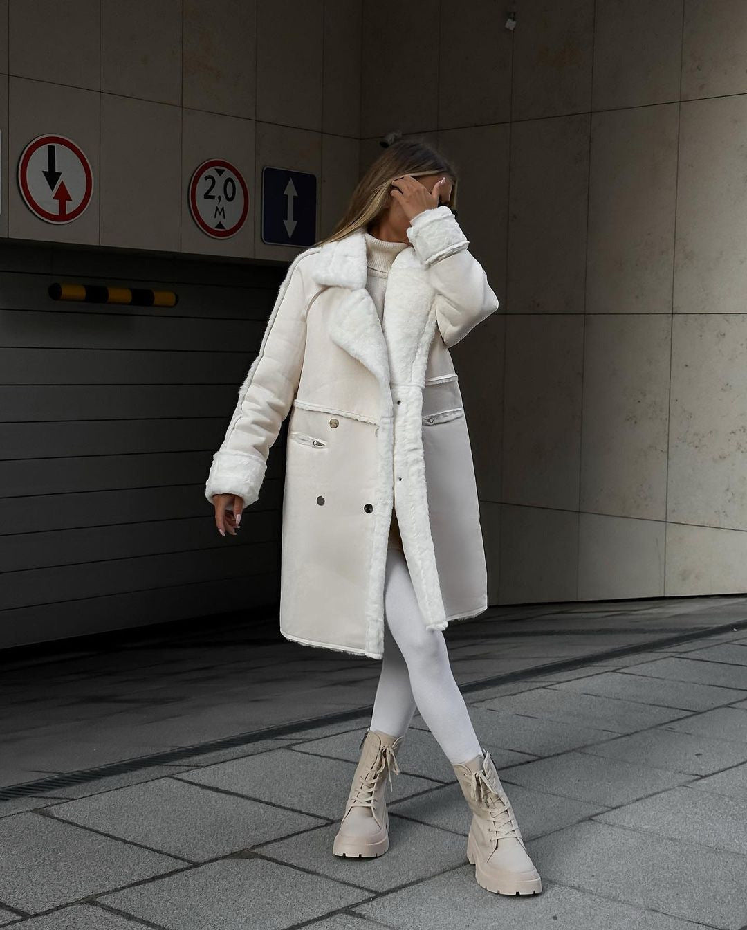 Women's Plush Long Jacket – Cozy Elegance for Chilly Days 3