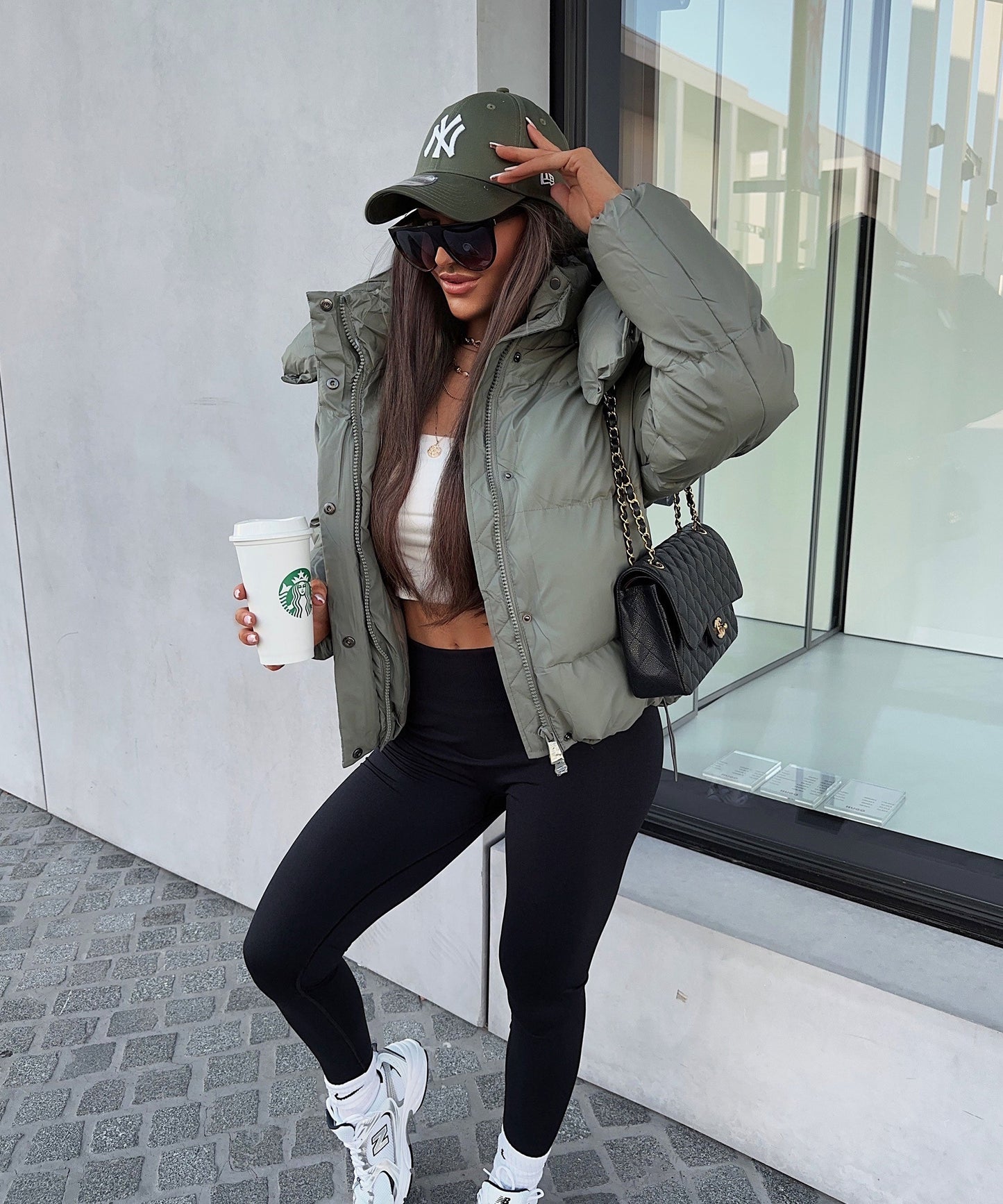 Women's Short Puff Jacket – Cozy Hooded Design for Chic Style 1
