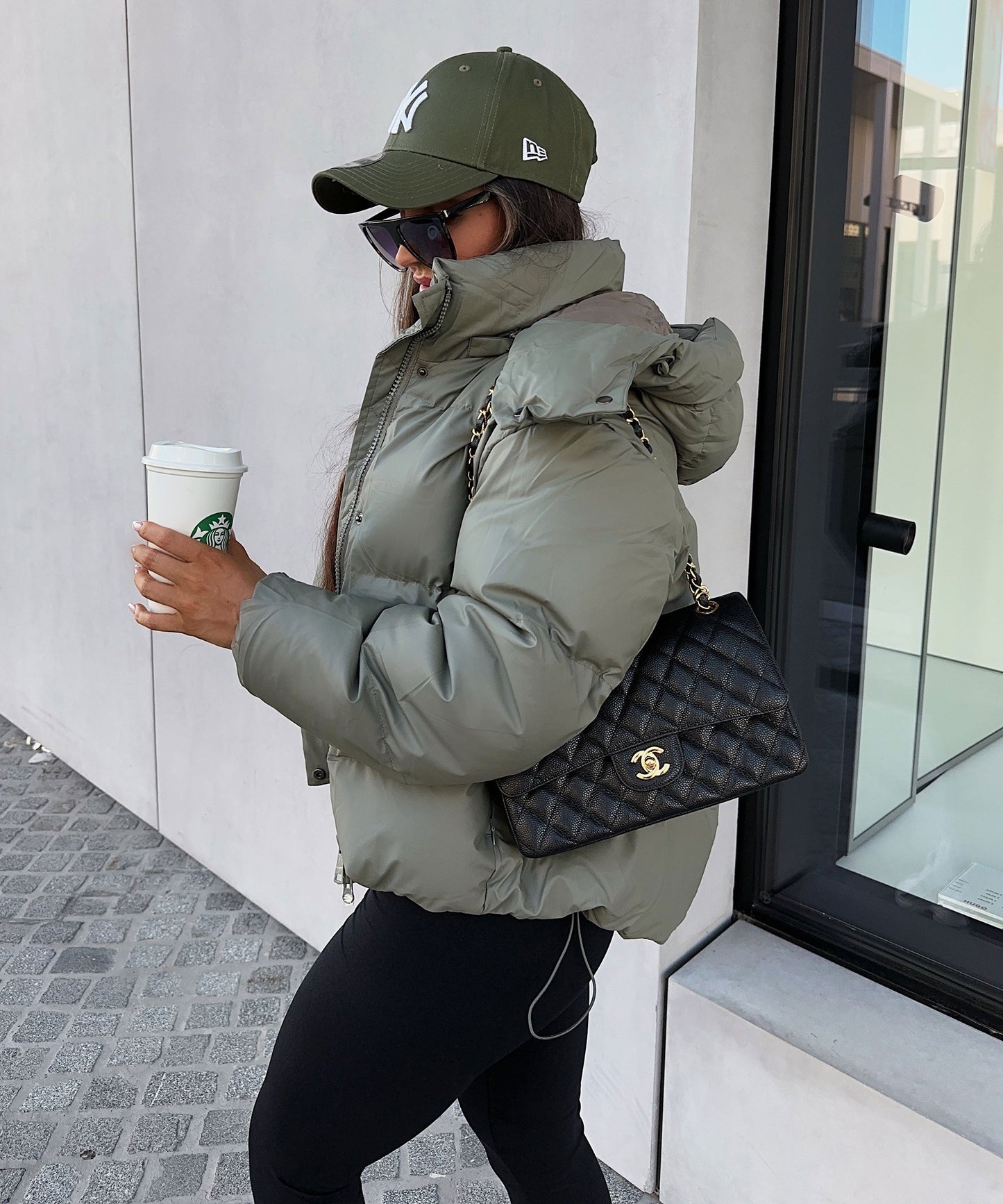 Women's Short Puff Jacket – Cozy Hooded Design for Chic Style 2