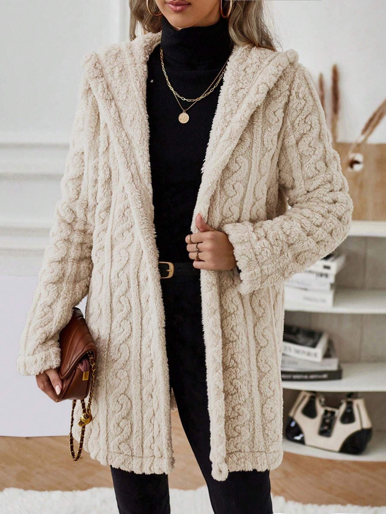 Women’s Twisted Hooded Jacket – Cozy Warmth for Autumn & Winter 2