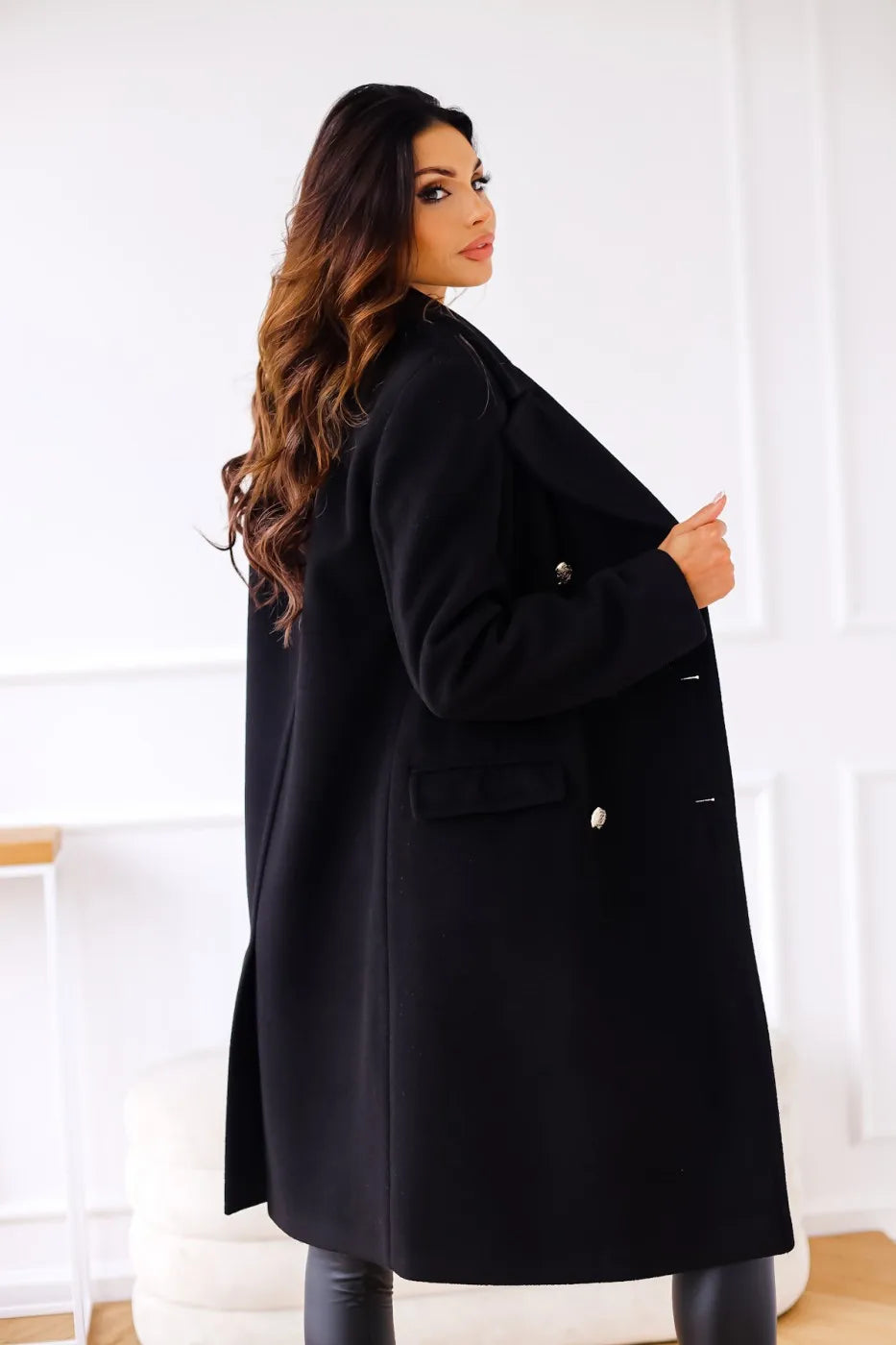 Women's Winter Coat – Double-Breasted Textured Fabric for Elegance 4