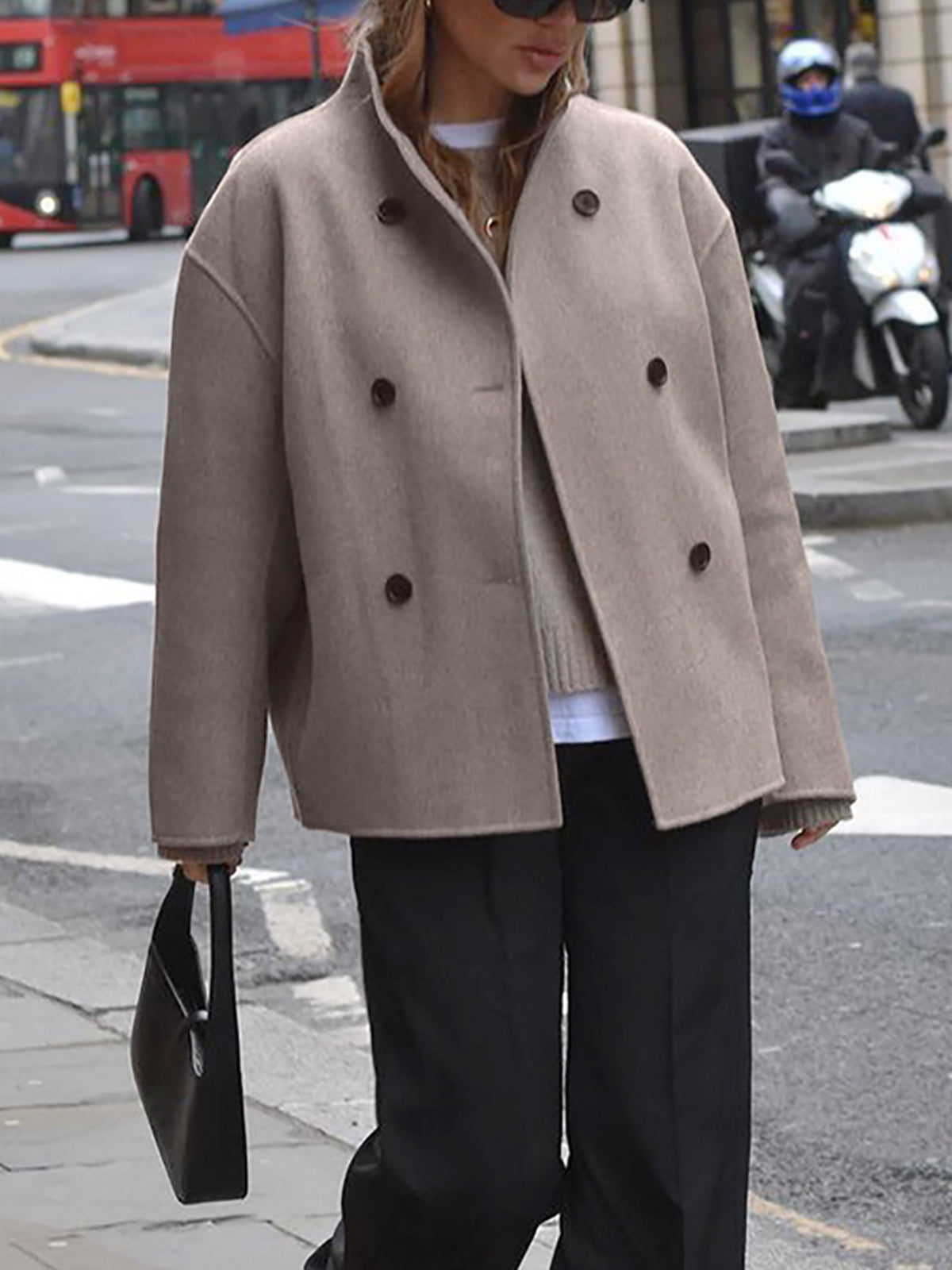 Wool Coat Women – Elegant V-Neck for Warmth & Style 3