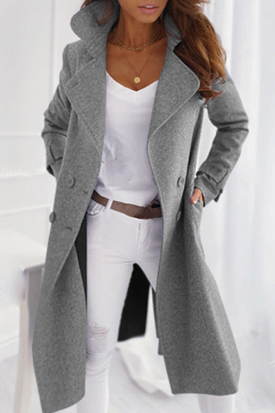 Chic Trench Coat – Timeless Style with Button Closure 2