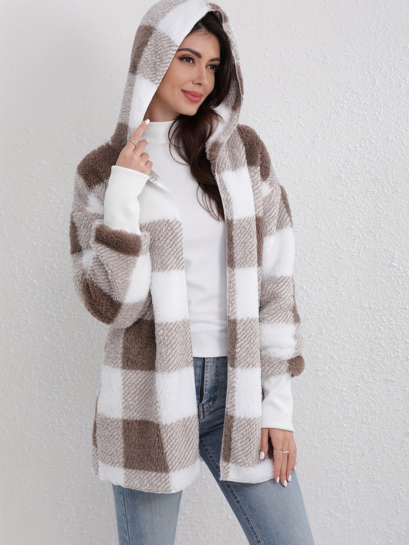 Cozy Plaid Hooded Jacket – Soft Layer for Chilly Days 1