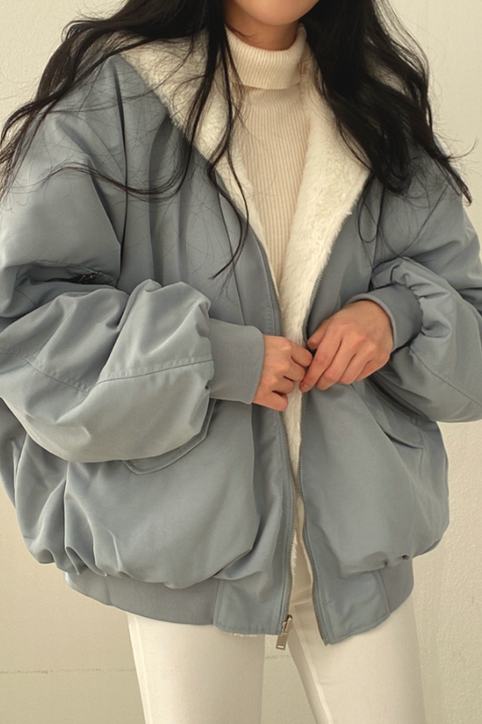 Stylish Sherpa-Lined Jacket – Cozy Warmth for Winter Days 0
