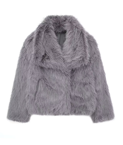 Women's Fox Fur Jacket – Chic Street Style for Winter Elegance 5