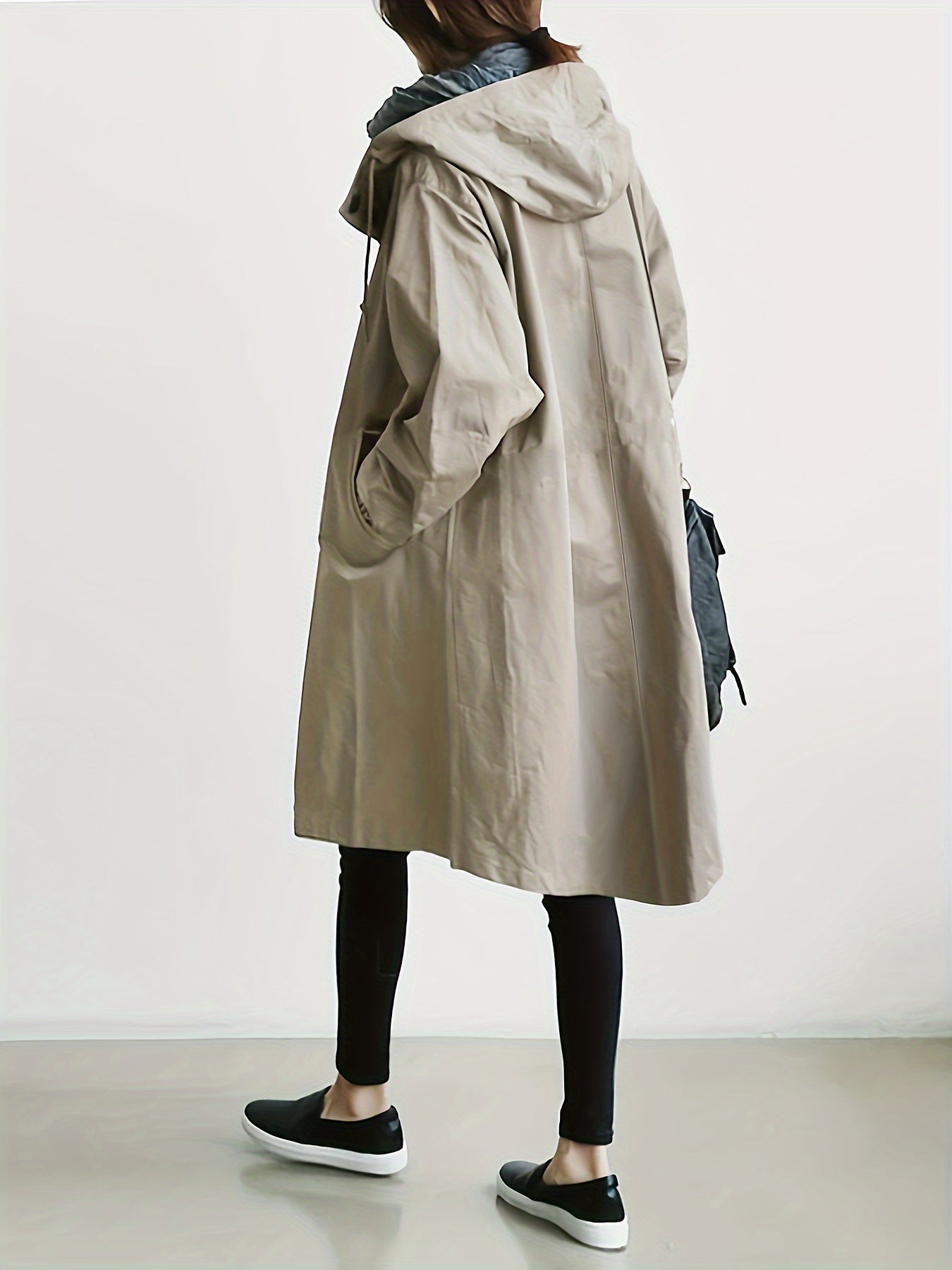 Women's Khaki Trench Coat – Tailored Fit for Effortless Style 3
