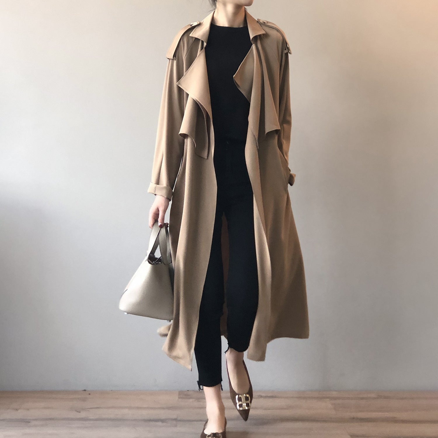 Women’s Long Trench Coat – Elegant Lapel Design for Effortless Style 1