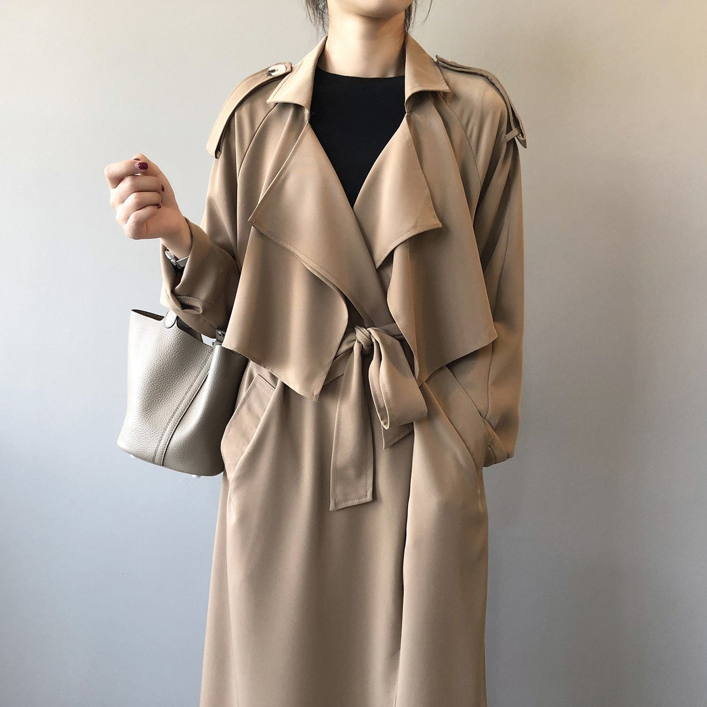 Women’s Long Trench Coat – Elegant Lapel Design for Effortless Style 3