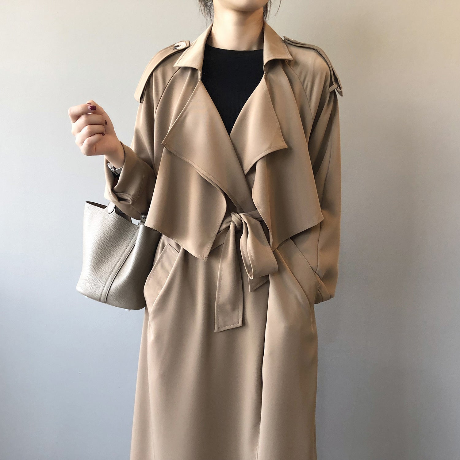 Women’s Long Trench Coat – Elegant Lapel Design for Effortless Style 3