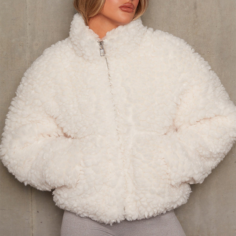 Women's Plush Lambswool Jacket – Cozy Warmth for Winter Days 3
