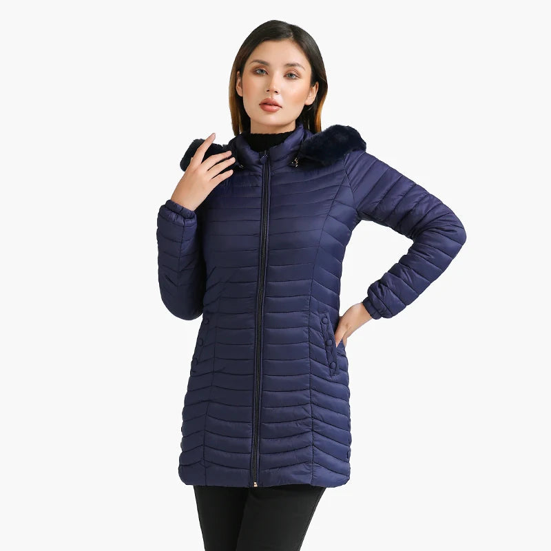 Women's Slim Fit Puffer Jacket – Chic Fur Hood for Winter Warmth 3